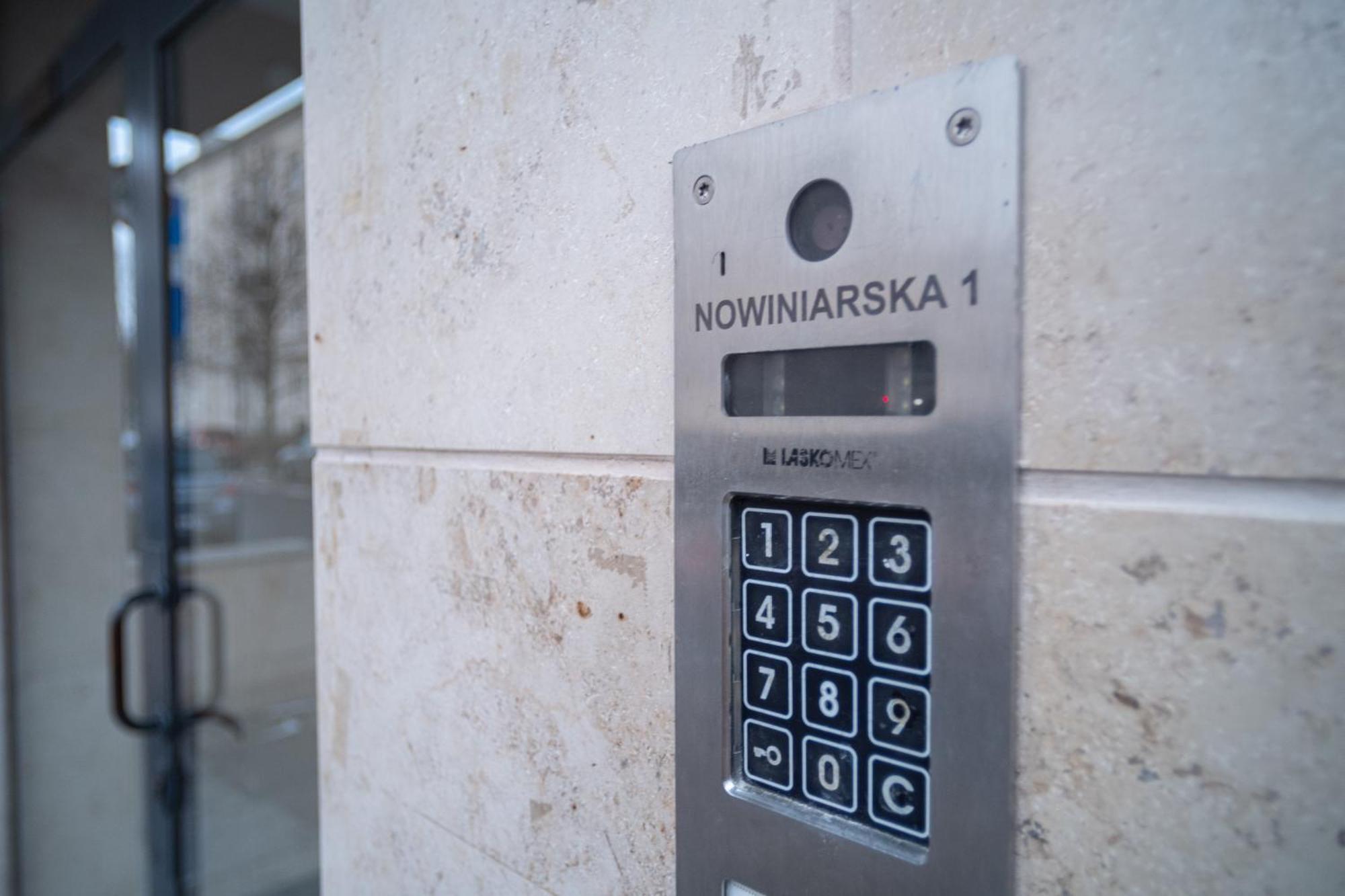 Apartrooms Near Old Town In Warsaw Dnf Done Invoice Luaran gambar